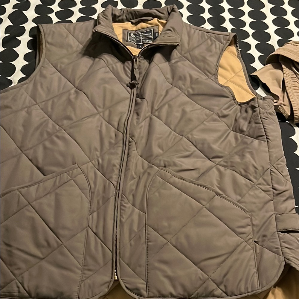 J. Crew Men's Quilted Vest in Taupe